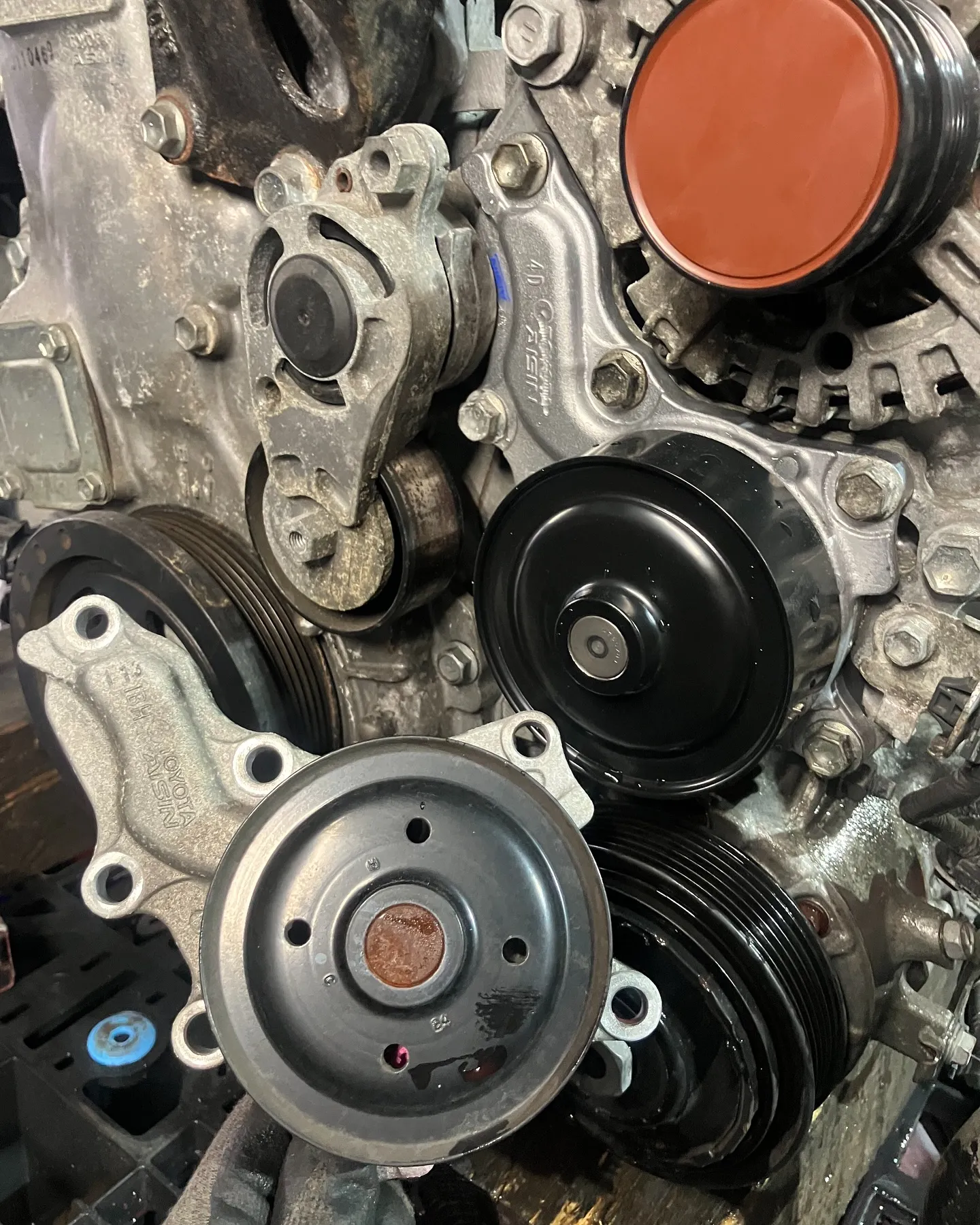 20アルファード、ミッション載せ替え時にウォーターポンプから...