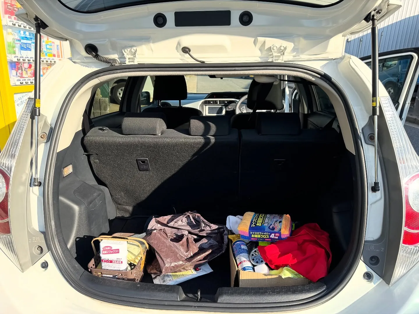 【中古　アクア　販売】